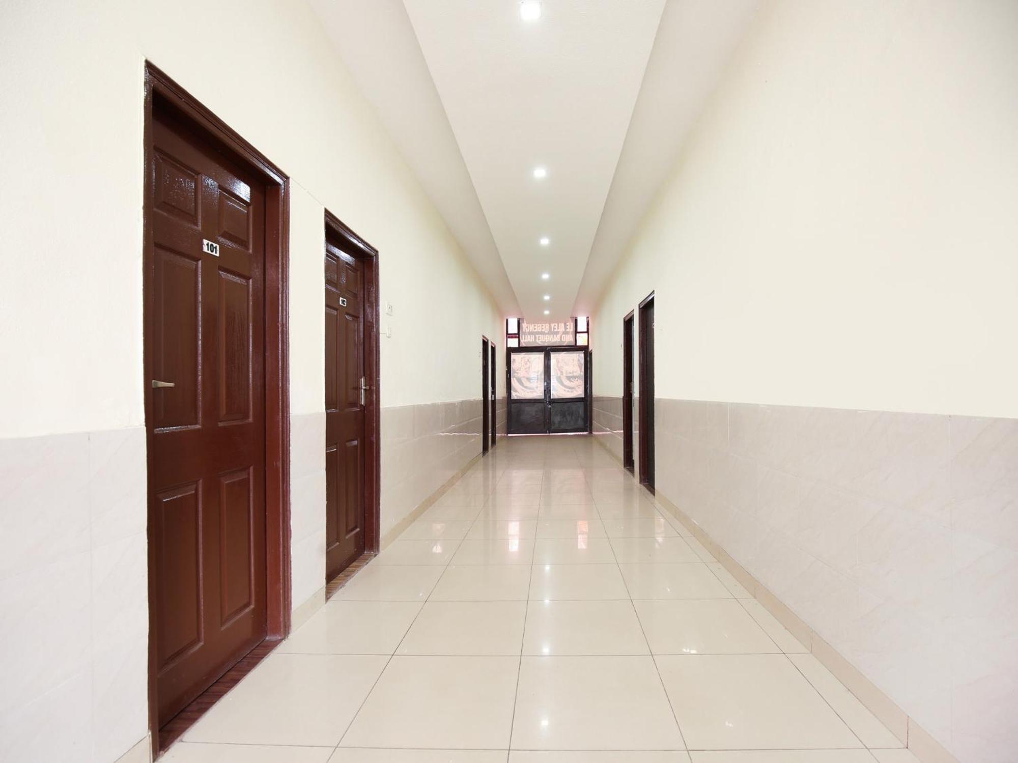 לודהיאנה Oyo Flagship Hotel Le Aley Regency מראה חיצוני תמונה